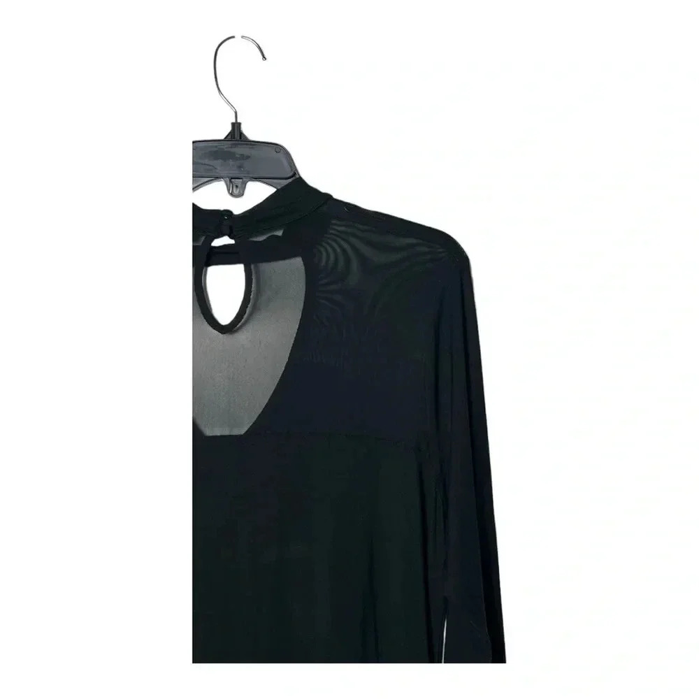 0387W. LANE BRYANT SHEER LONG SLEEVE TOP SIZE 14/16 BLACK IN COLOR KEYHOLE FRONT - Picture 7 of 9